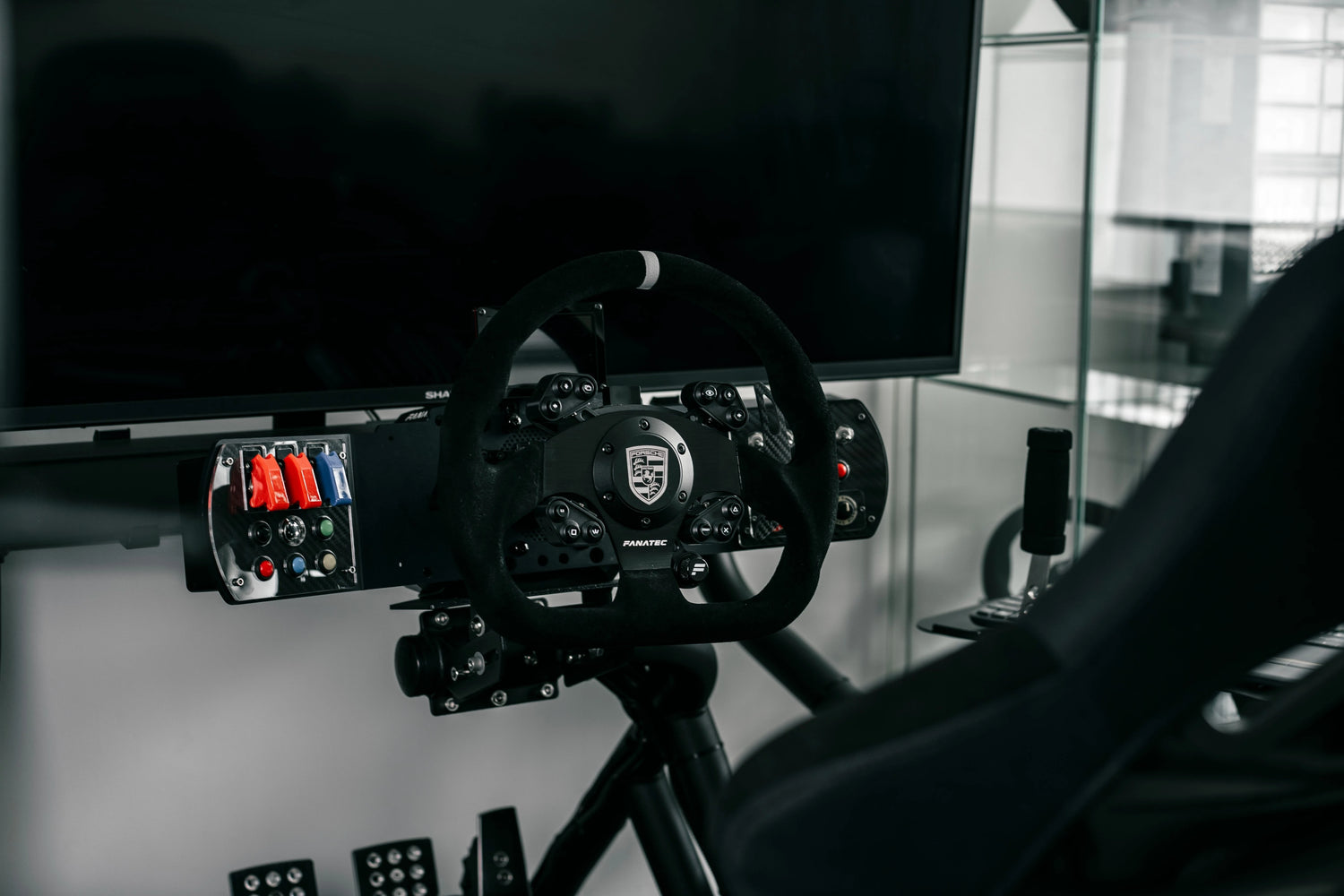 STEERING WHEEL ACCESSORIES